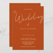 Minimalistische Typografie Burnt Orange Wedding Einladung (Vorne/Hinten)