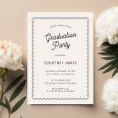 Minimalistische und schlichte Absolventin Einladung
