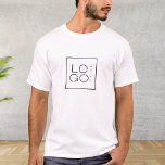 Minimalistische Veranstaltung für Unternehmen mit  T-Shirt<br><div class="desc">Dieser stilvolle T - Shirt würde eine wunderbare Ergänzung zu Ihren Business-Vorräten machen! Fügen Sie einfach Ihr eigenes Logo hinzu,  indem Sie auf "Personalisieren" klicken.</div>