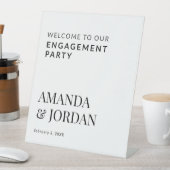 Minimalistische Verlobung Black & White Luxe Sockelschild (In Situ)