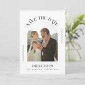 Minimalistische Wavy Lines Boho Arched Foto Hochze Save The Date (Stehend Vorderseite)