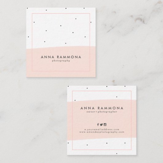 Minimalistische Weichpinke und weiße Pinselstriche Quadratische Visitenkarte (Vorne/Hinten)