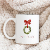 Minimalistische Weihnachtsgrün. Merry + Bright Kaffeetasse