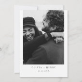 Minimalistische weiße, florale Save the Date Fotok Einladung (Rückseite)