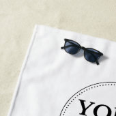 Minimalistische Werbeaktion für Firmenlogos Strandtuch (Beispiel)