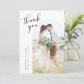 Minimalistische White Arch Wedding Dankeskarte (Stehend Vorderseite)