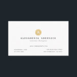 Minimalistische White Gold Monogram Business Card Visitenkarte<br><div class="desc">Diese einfache und minimalistische Visitenkarte enthält Ihren Namen und Ihren Titel in Schwarz mit einem Imitat goldenen Monogramm auf weißem Hintergrund. Personalisieren Sie es für Ihre Bedürfnisse. Ideal für Führungskräfte,  Buchhalter,  Anwälte,  Anwälte,  Finanzanalysten,  Berater,  Grafiker,  Autoren,  Innenarchitekten und alle Geschäftsleute. In meinem Geschäft finden Sie passende Produkte.</div>