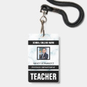 Minimalistischer Ausweis für moderne Lehrkräfte (Vorderseite mit Lanyard)