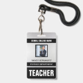 Minimalistischer Ausweis für moderne Lehrkräfte (Vorderseite mit Lanyard)