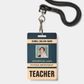 Minimalistischer Ausweis für moderne Lehrkräfte (Vorderseite mit Lanyard)