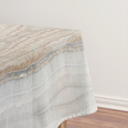 Minimalistischer, beige-weißer Marmor mit modernem Tischdecke (Beispiel)