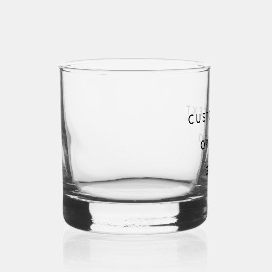 Minimalistischer benutzerdefinierter Text oder Log Whiskyglas (Rechts)