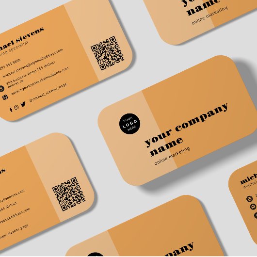 Minimalistischer beruflicher Firmenname QR-Code Visitenkarte