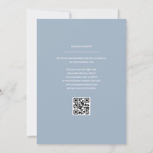 Minimalistischer Dusty Blue Wedding Date QR Code Einladung (Rückseite)