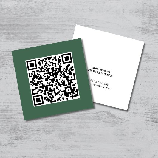Minimalistischer Eleganter Green QR Code Consultan Quadratische Visitenkarte