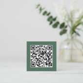 Minimalistischer Eleganter Green QR Code Consultan Quadratische Visitenkarte (Stehend Vorderseite)