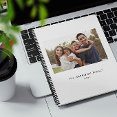 Minimalistischer Familienname und Foto Planer