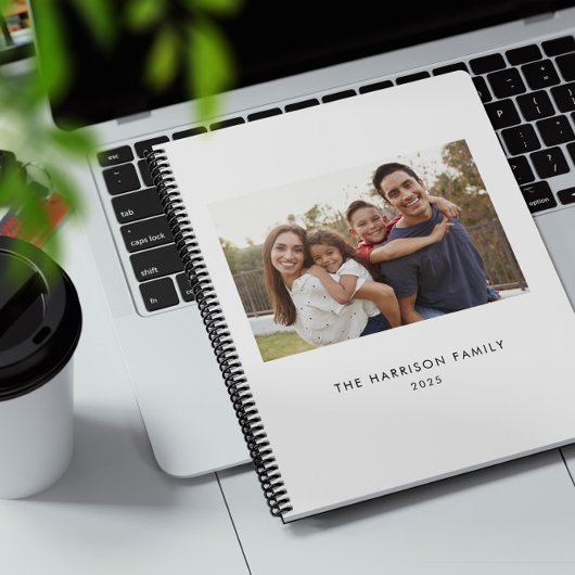 Minimalistischer Familienname und Foto Planer