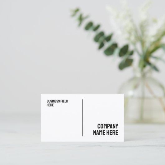Minimalistischer Firmenname in White Visitenkarte (Stehend Vorderseite)