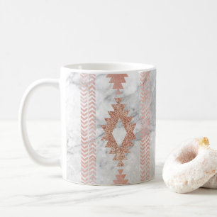 Minimalistischer geometrischer Rose aus weißem Azt Kaffeetasse