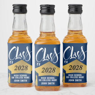 Minimalistischer Gold Grad Cap Stilvoller Script-A Alkoholflaschenetikett