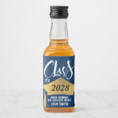 Minimalistischer Gold Grad Cap Stilvoller Script-A Alkoholflaschenetikett (Vorderseite)