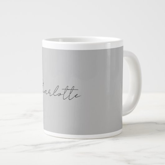 Minimalistischer handgeschriebener Skriptname Grau Jumbo-Tasse (Vorderseite Rechts)