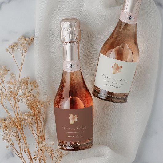 Minimalistischer Herbstleaf "Fall in Liebe" Person Schaumweinetikett