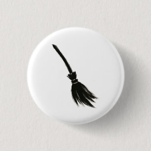 Minimalistischer Hexenbesen – Tuschpinsel-Design a Button