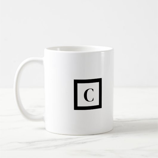 Minimalistischer Letter C Black & White Kaffeetasse (Links)