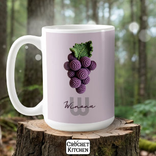 Minimalistischer Lila Oma Chic Crochet Name Kaffeetasse