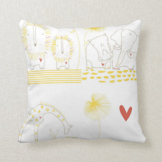 Minimalistischer Löwe, Schildkröte, Krokodil und Kissen