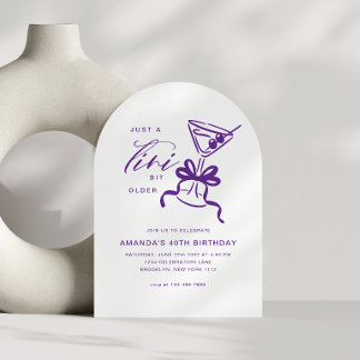 Minimalistischer Martini Chic Violetter Geburtstag Einladung