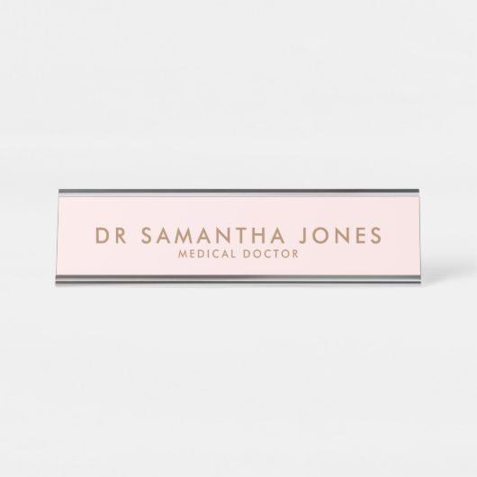 Minimalistischer moderner Arzt Beruflich rosa Schreibtischnamensplakette (Vorderseite )