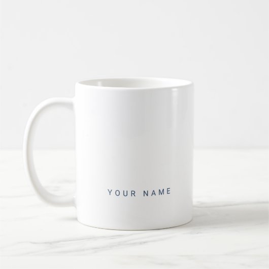 Minimalistischer moderner Individuelle Name, Text Kaffeetasse (Links)
