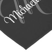 Minimalistischer moderner Monogramm-Anfangsname Kurzer Tischläufer (Ecke)