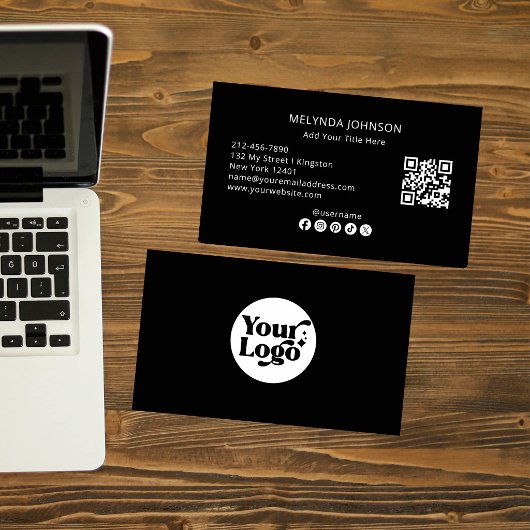 Minimalistischer moderner schwarzer QR-Code Social Visitenkarte