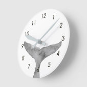 Minimalistischer moderner Wasserfarbenwhalfluch Runde Wanduhr (Winkel)