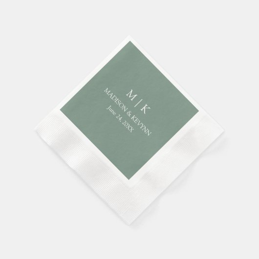 Minimalistischer Monogram Wedding Sage Green Cockt Serviette (Ecke)
