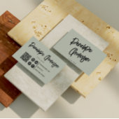 Minimalistischer neutraler Pistachio Boho QR Code Visitenkarte