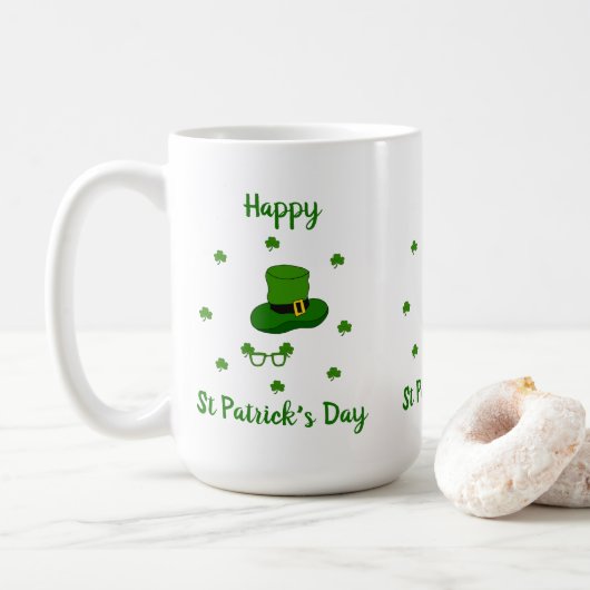 Minimalistischer Niedlicher Happy St Patrick's Day Kaffeetasse (Mit Donut)