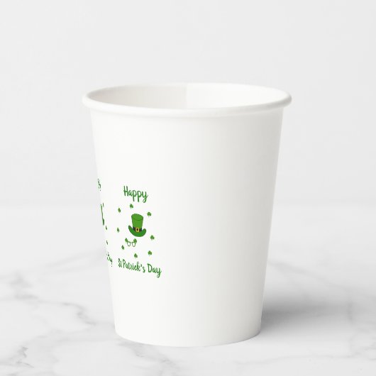 Minimalistischer Niedlicher Happy St Patrick's Day Pappbecher (Links)