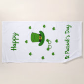 Minimalistischer Niedlicher Happy St Patrick's Day Strandtuch (Vorderseite)