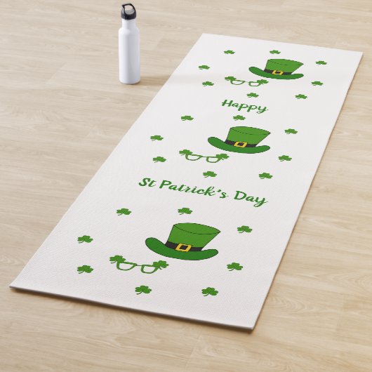 Minimalistischer Niedlicher Happy St Patrick's Day Yogamatte (Beispiel)