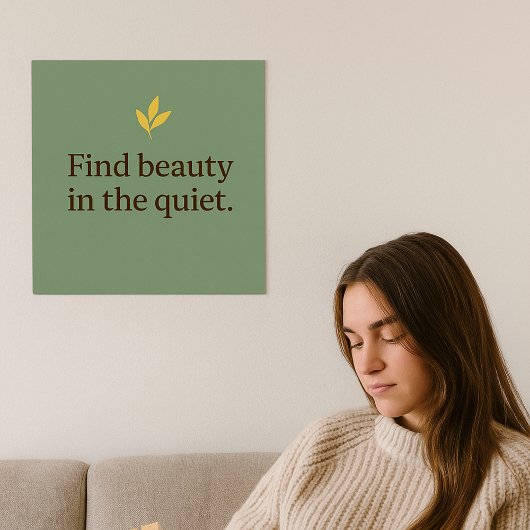 Minimalistischer Poster in Salbeigrün für ruhige R
