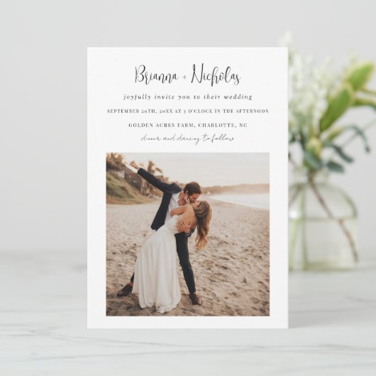 Minimalistischer QR-Code bei einer Hochzeit Einladung (Stehend Vorderseite)