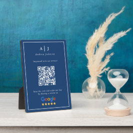 Minimalistischer QR-Code für die blaue Monogram-Pr Fotoplatte