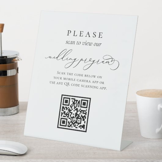 Minimalistischer QR-Code für Hochzeiten Sockelschild (In Situ)