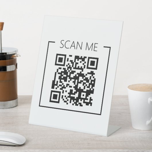 Minimalistischer QR-Code-Prüfung Sockelschild (In SItu)