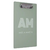 Minimalistischer Salbei-Matcha-Grün-Monogramm Klemmbrett (Rechts)